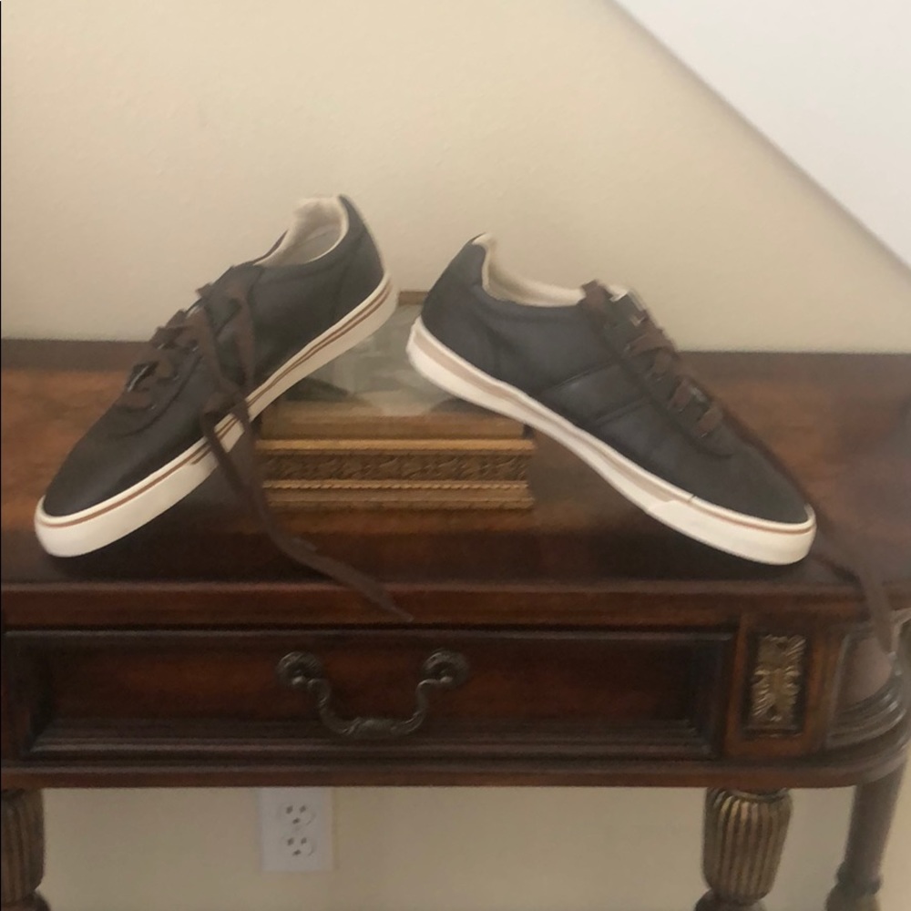Polo sneakers